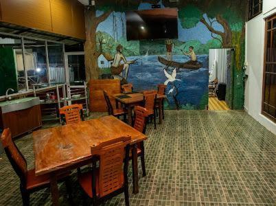 Delma Mount View Hotel Канди Экстерьер фото